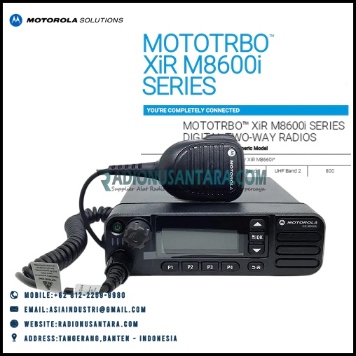 Motorola MOTOTRBO™ XiR M8668i/M8660i Digital Two-Way Radio